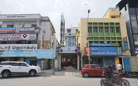 Green Tree Hotel-Near Vfs Global And Ramee Mall